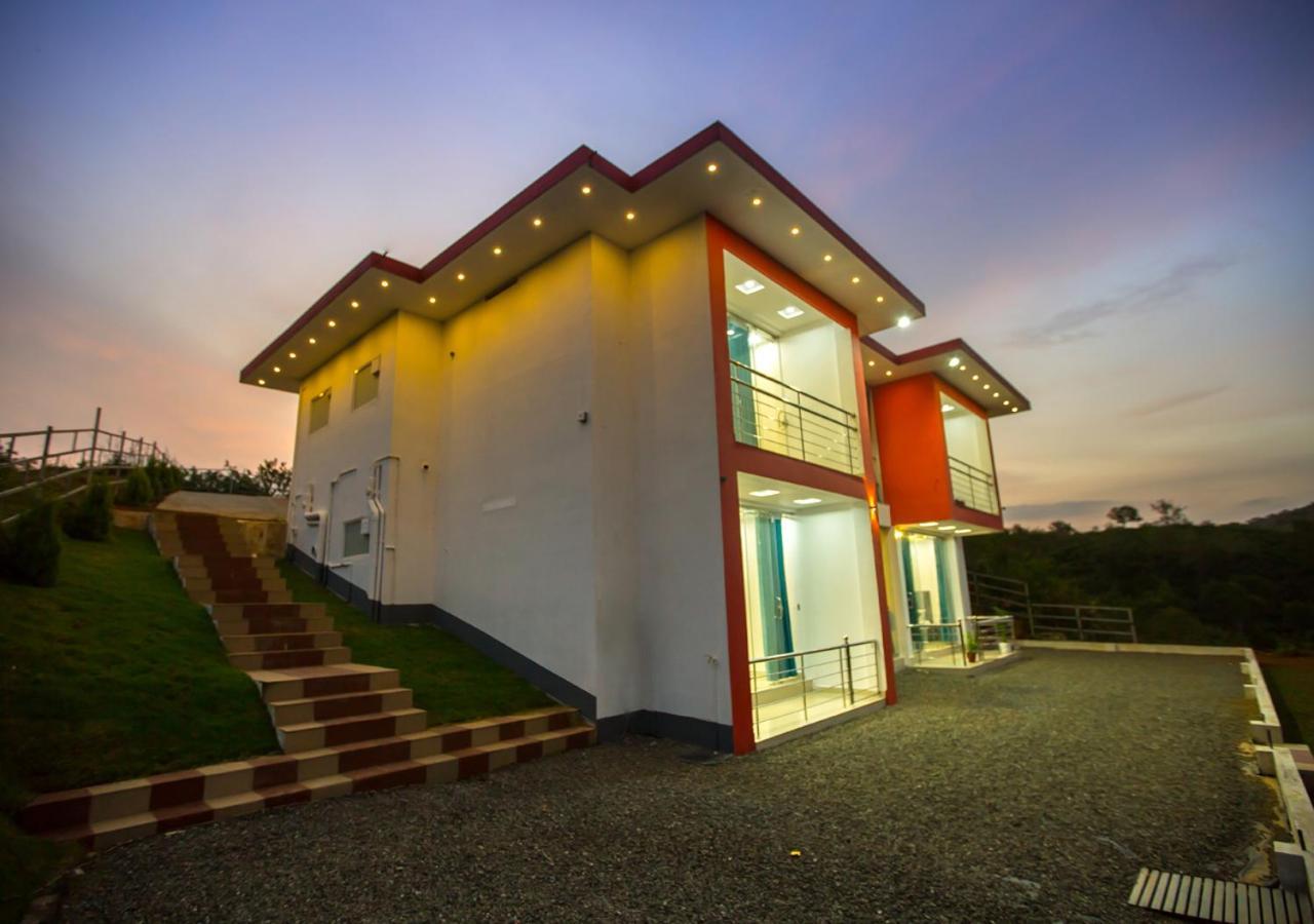 Hidden Valley Hill View Cottage Vagamon By Voye Homes Exterior foto